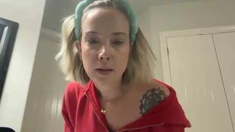 leanneluxecouple online show from 11.18.25