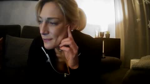 LeaSofia online show from 01.11.26