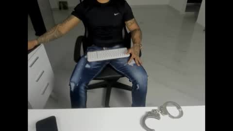 leather_king_of_bitches online show from 04.06.26