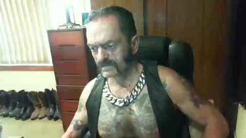 leathergreaser online show from 12.31.24