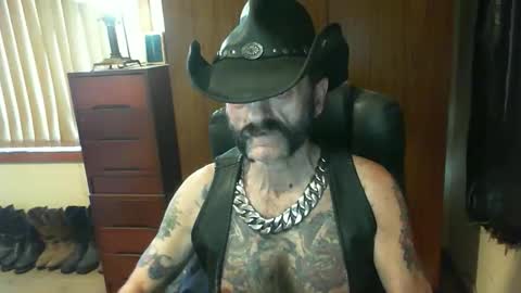 leathergreaser online show from 09.19.25