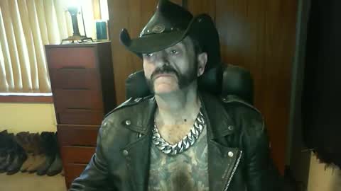 leathergreaser online show from 10.13.25