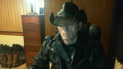 leathergreaser online show from 07.10.26