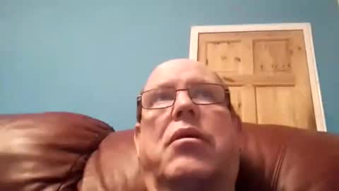 leatherpants68 online show from 11.30.25