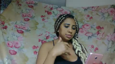 Snapshot of leatianaa chatting on 05.17.26 leatianaa online show from 05.17.26