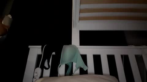 Snapshot of lecherous_wife chatting on 11.25.25 Anna online show from 11.25.25