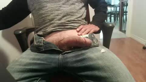 Snapshot of ledoc_ chatting on 09.28.25 LeDoc online show from 09.28.25