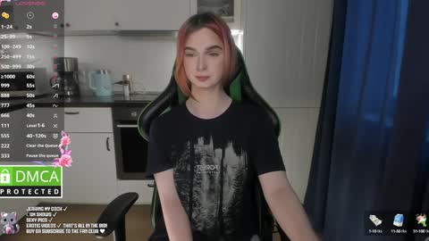 Julia Green online show from 12.09.24