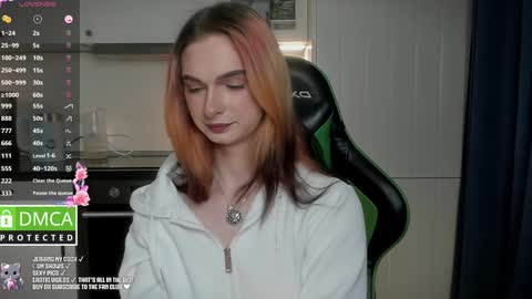 Julia Green online show from 01.27.25