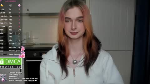 Julia Green online show from 01.27.25