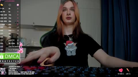 Julia Green online show from 01.28.25