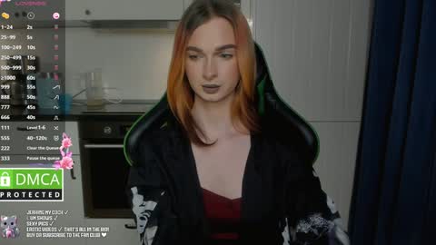 Julia Green online show from 02.03.25