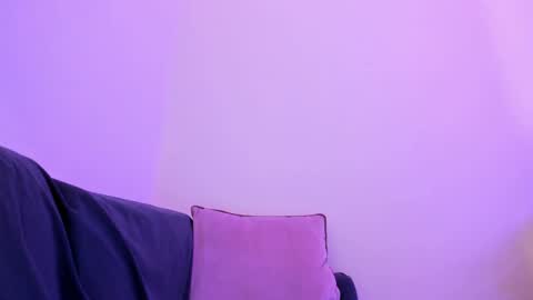 Snapshot of leefoxx chatting on 10.02.25 Leefoxx online show from 10.02.25