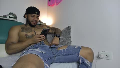 leenar_key online show from 01.21.25