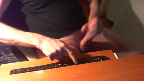 Snapshot of lefafun chatting on 12.02.25 lefafun online show from 12.02.25