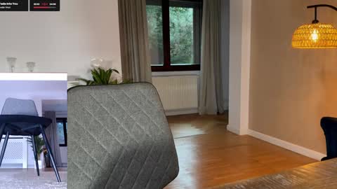 Elle  online show from 12.05.25