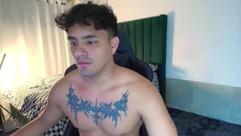  Lei  online show from 12.02.25