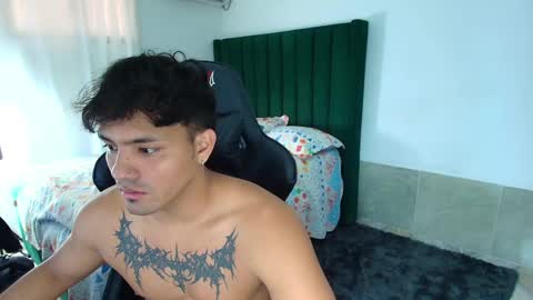  Lei  online show from 04.10.26