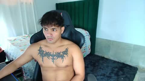  Lei  online show from 04.14.26