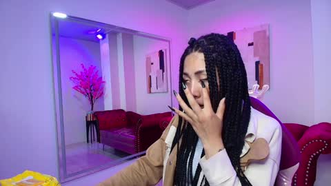 Leia.  online show from 01.14.25
