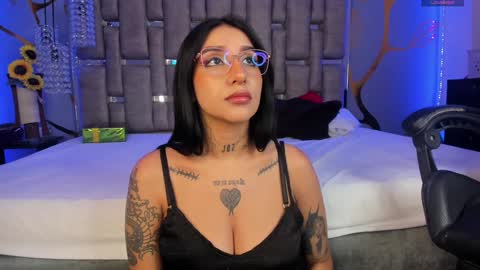 Leia online show from 01.05.25