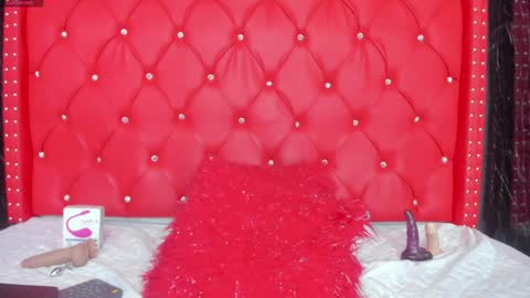 LEIGH ANGELS online show from 12.14.24