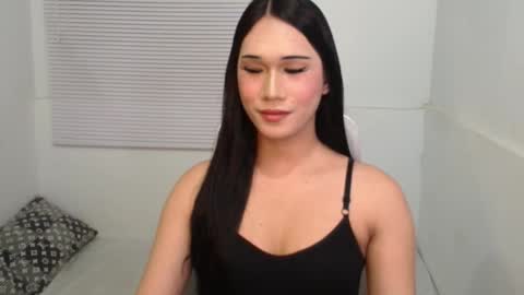 leighs_celine online show from 02.20.26