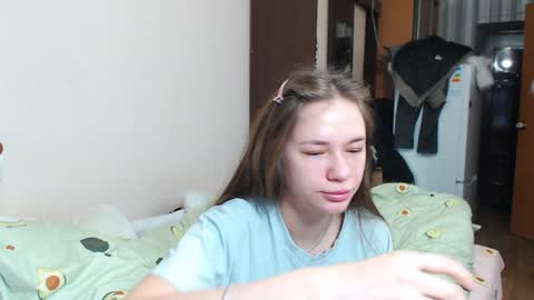 leila_bambi online show from 12.31.24