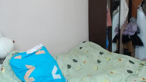 leila_bambi online show from 01.21.25