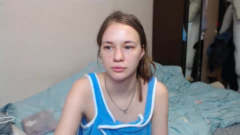 leila_bambi online show from 02.18.25