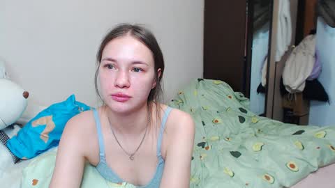 leila_bambi_ online show from 01.19.25