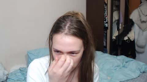 leila_bambi_ online show from 02.04.25