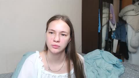 leila_bambi_ online show from 02.12.25