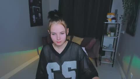 Leila online show from 09.09.25