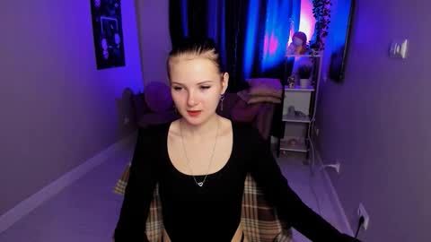 Leila online show from 10.11.25