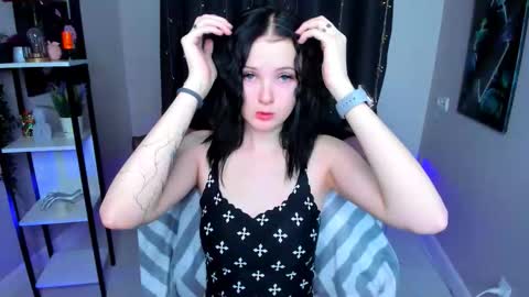 Leila online show from 11.15.25