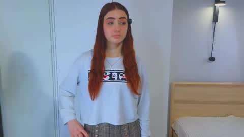 Snapshot of leilahankins chatting on 02.24.26 Call me Anna online show from 02.24.26