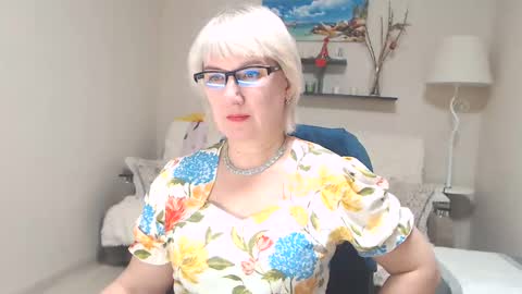 Leila Kinky online show from 12.03.24