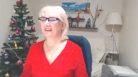 Leila Kinky online show from 01.03.25
