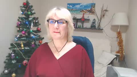 Leila Kinky online show from 01.13.25