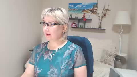 Leila Kinky online show from 01.29.25