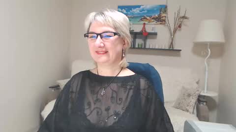 Leila Kinky online show from 01.31.25