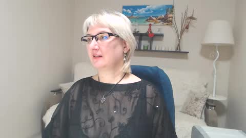 Leila Kinky online show from 01.31.25