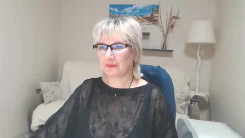 Leila Kinky online show from 02.10.25