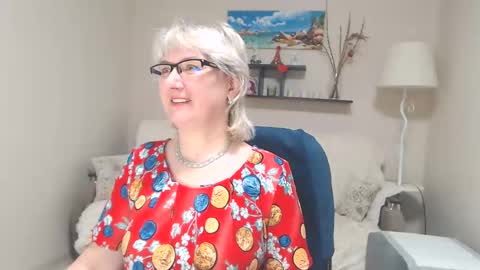 Leila Kinky online show from 02.14.25