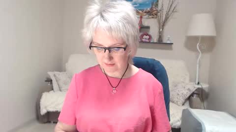 Leila Kinky online show from 02.20.26