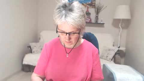 Leila Kinky online show from 05.16.26