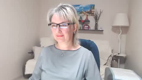 Snapshot of leilamays chatting on 07.05.26 Leila Kinky online show from 07.05.26