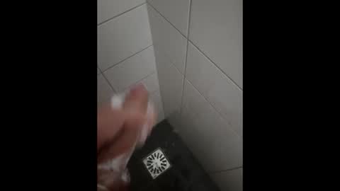 Snapshot of lekkerhard95 chatting on 12.02.25 lekkerhard95 online show from 12.02.25