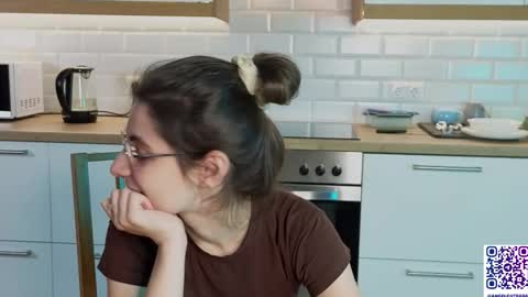 Alexandria online show from 11.28.25